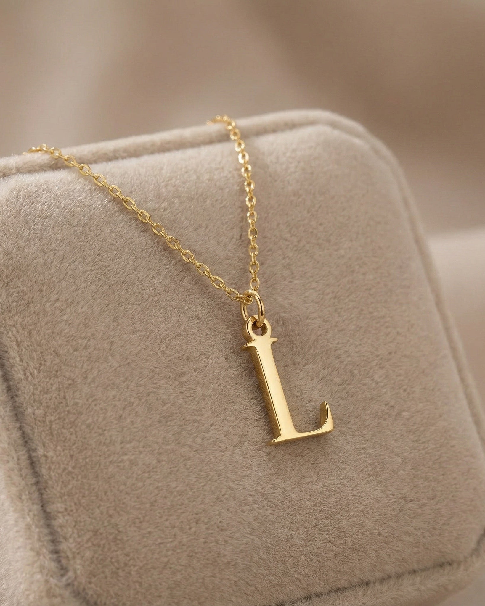 Single Initial Necklace in 18ct Gold, Sterling Silver or Gold Vermeil