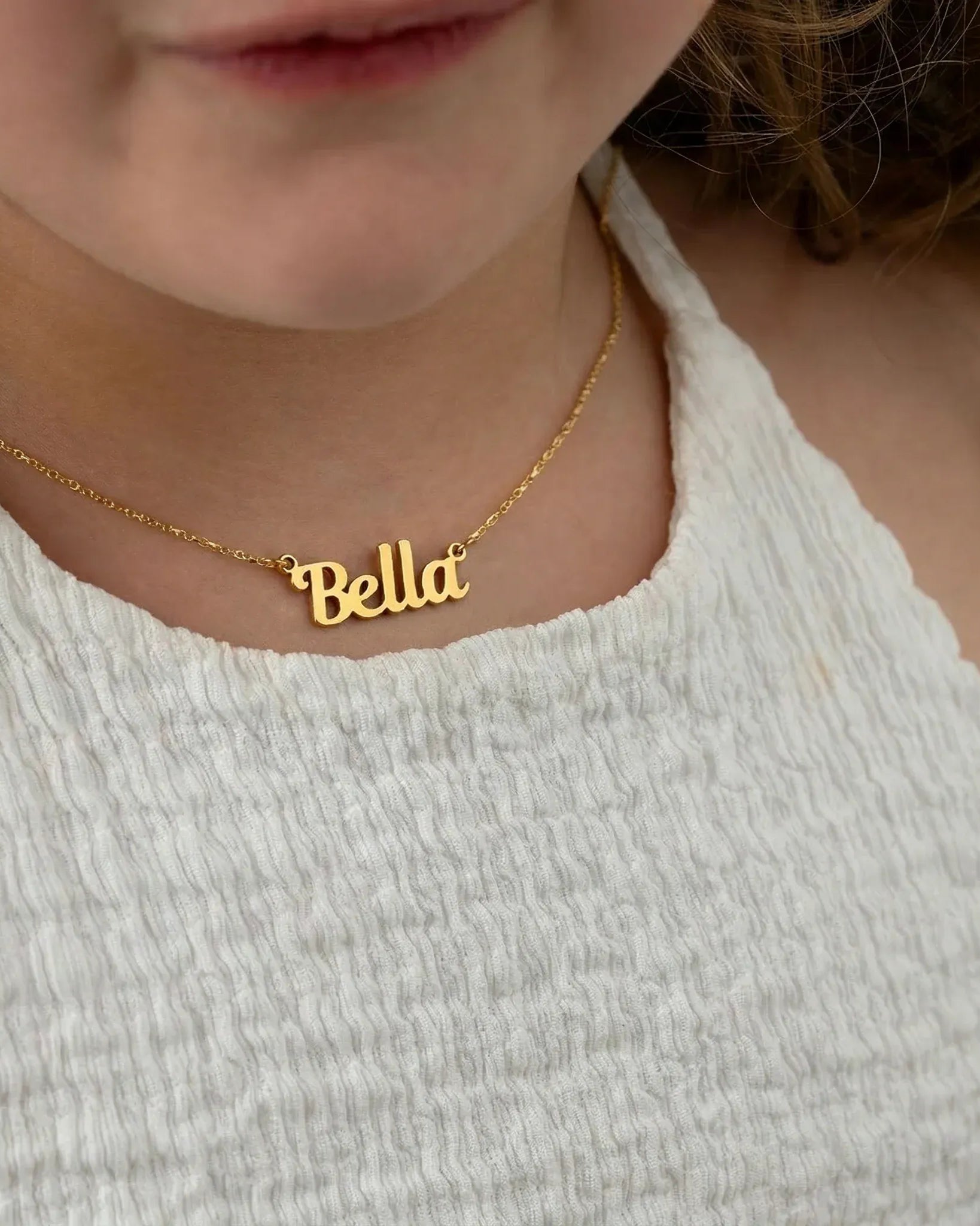 Custom Kids Name Necklace – Personalised Children’s Jewellery in Gold or Silver – Font2