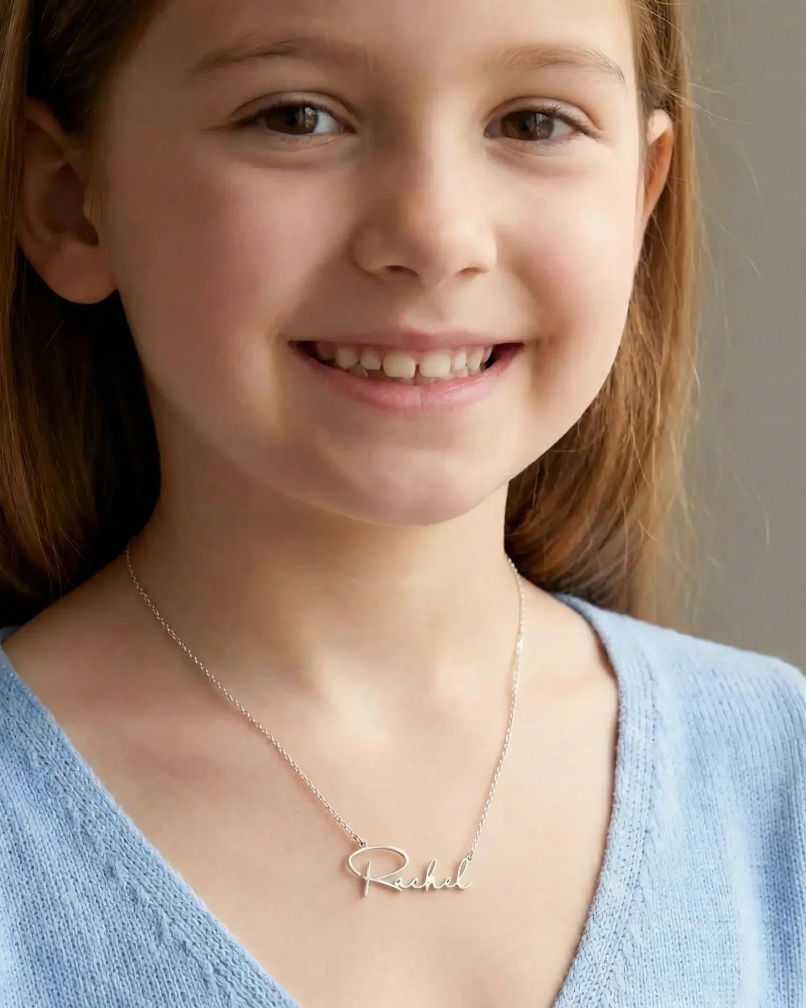 Kids Name Necklace "Ruby" – Personalised Children’s Jewellery in Gold or Silver – Font1