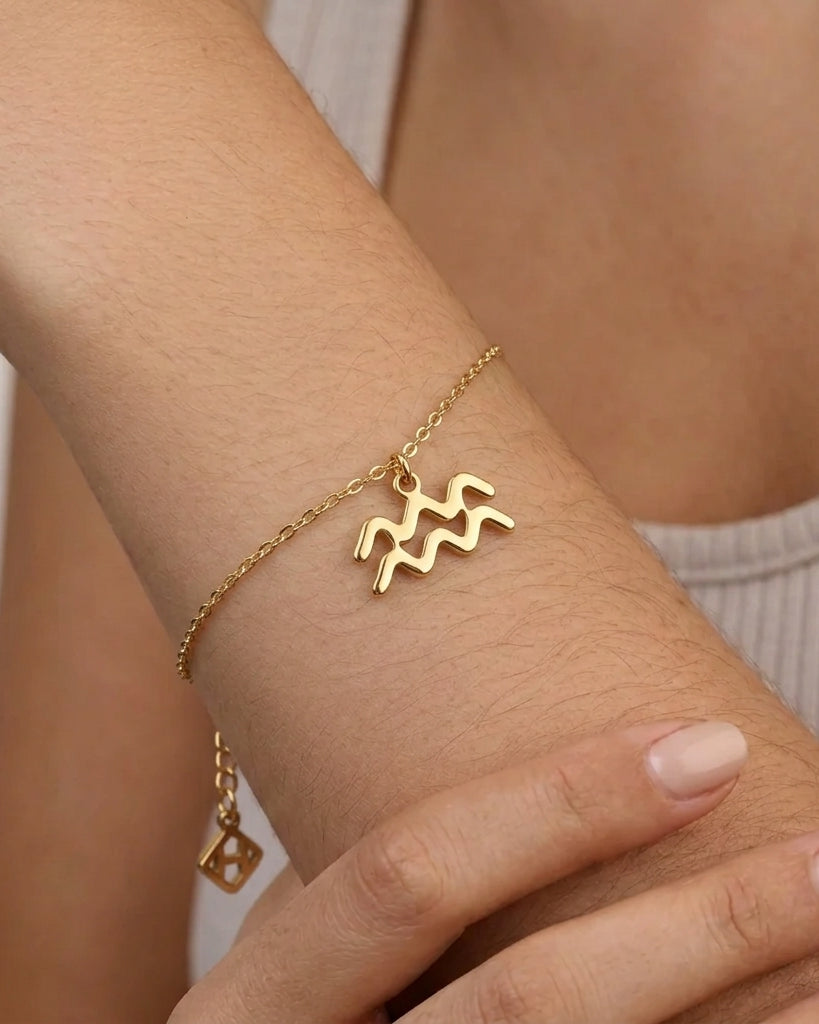 Aquarius Zodiac Bracelet | Star Sign Charm, Gold & Silver