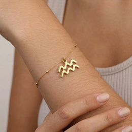 Aquarius Zodiac Bracelet | Star Sign Charm, Gold & Silver