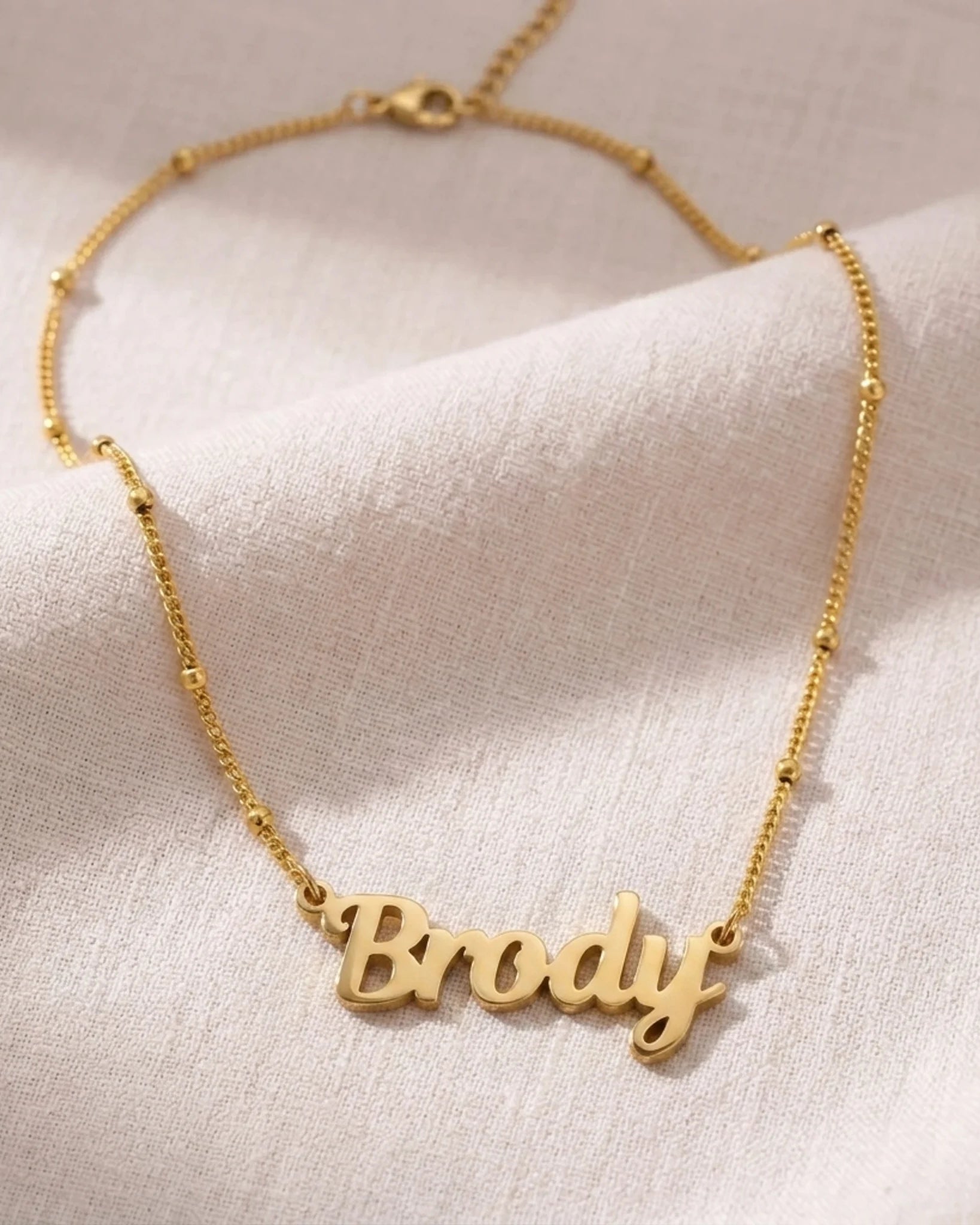 Brody Name Necklace | 18ct Gold, Silver & Vermeil | Ready to Ship