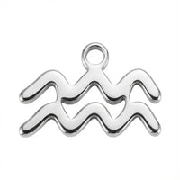 Zilveren hanger met het sterrenbeeld Waterman.