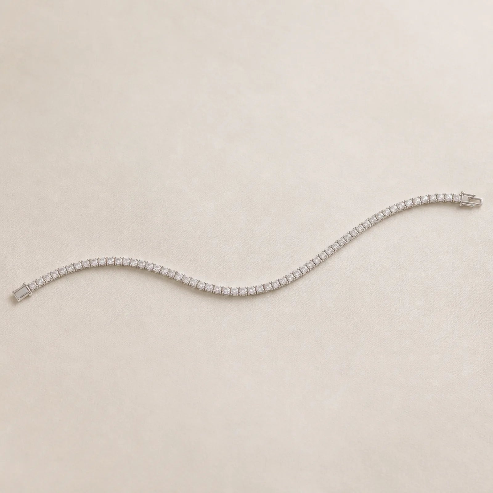 White Cubic Zirconia Tennis Bracelet in 925 Sterling Silver