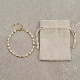 Freshwater Pearl Bracelet in Silver or Gold – Elegant Bead & Pearl Women’s Bracelet