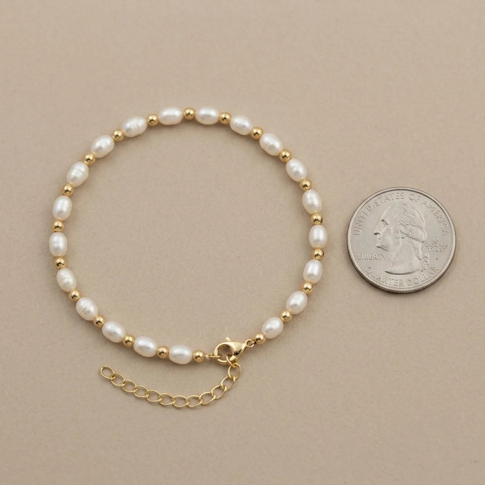 Freshwater Pearl Bracelet in Silver or Gold – Elegant Bead & Pearl Women’s Bracelet