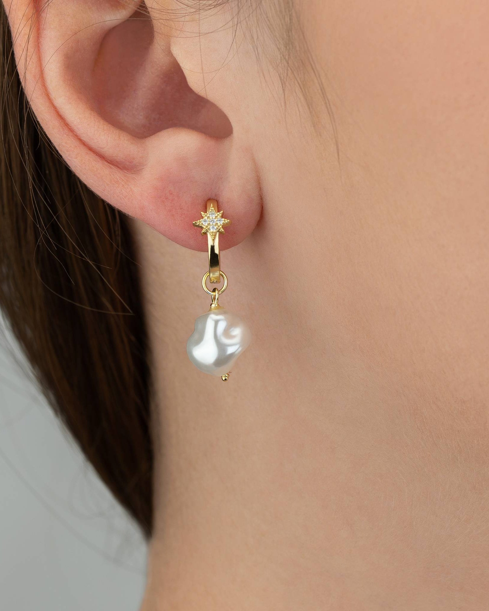 Earrings Star & Baroque Pearl Drop Earrings HBD Gold-Plated Star & Baroque Pearl Drop Earrings – Elegant Gold Hoop Earrings with Cubic Zirconia