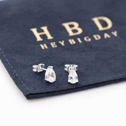 Sterling Silver Pear-Cut Stud Earrings – Elegant Cubic Zirconia Teardrop Earrings for Women