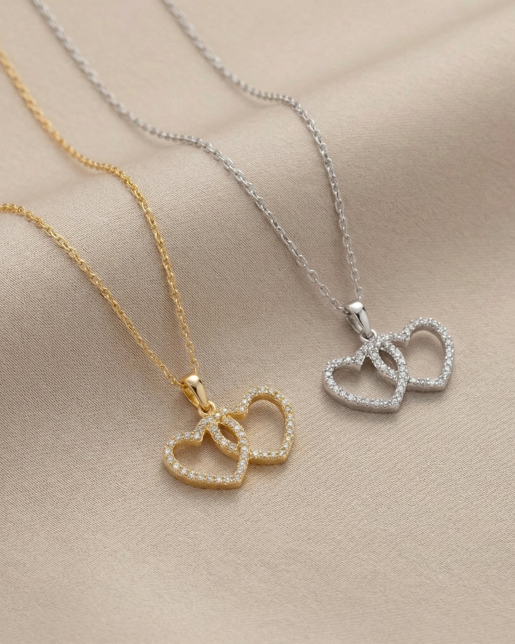 HeyBigDay Necklace Interlocking Double Heart Cubic Zirconia Necklace