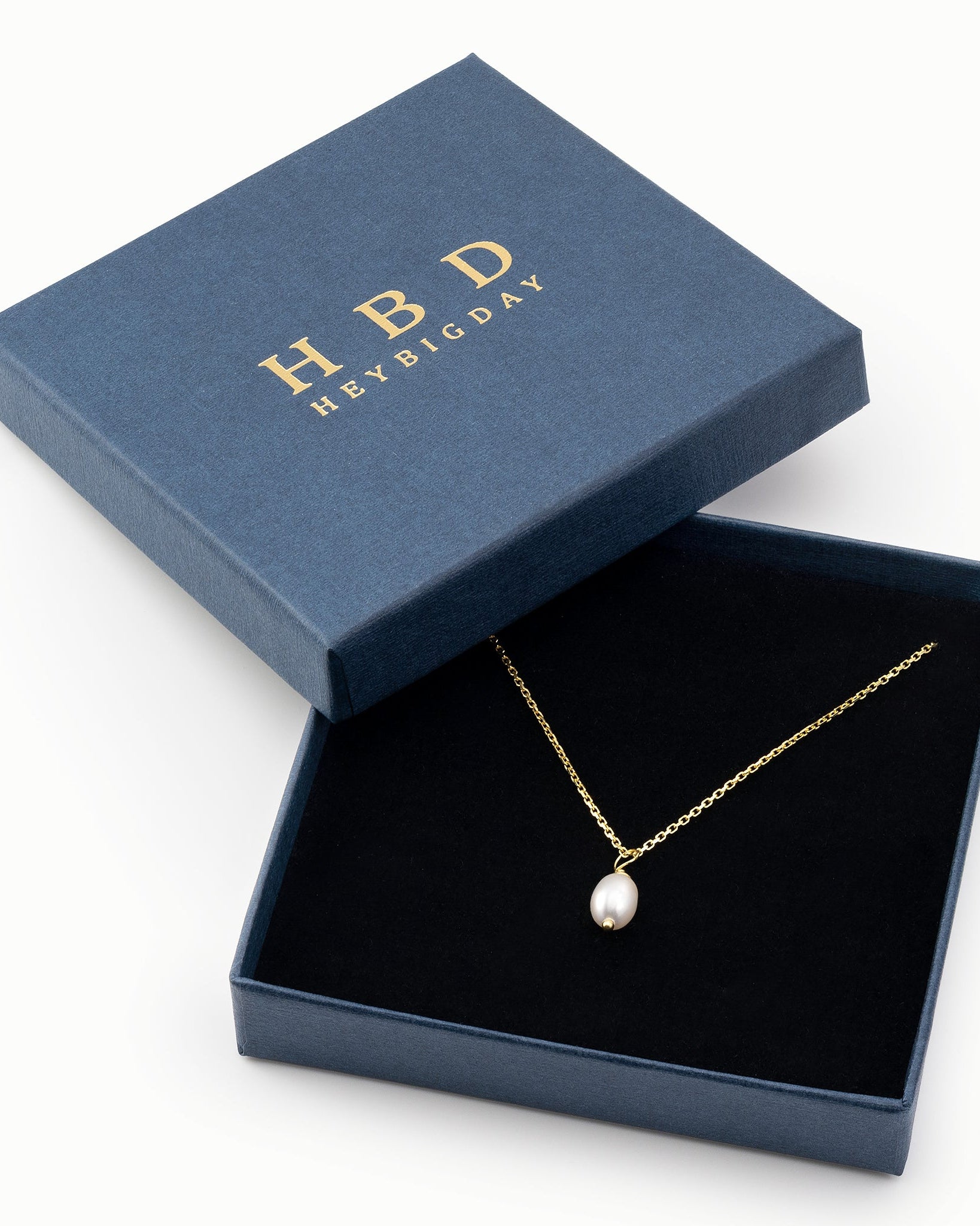 Necklace Tiny Freshwater Pearl Necklace HBD Tiny Freshwater Pearl Necklace – Satellite, Belcher or Anchor Chain Styles