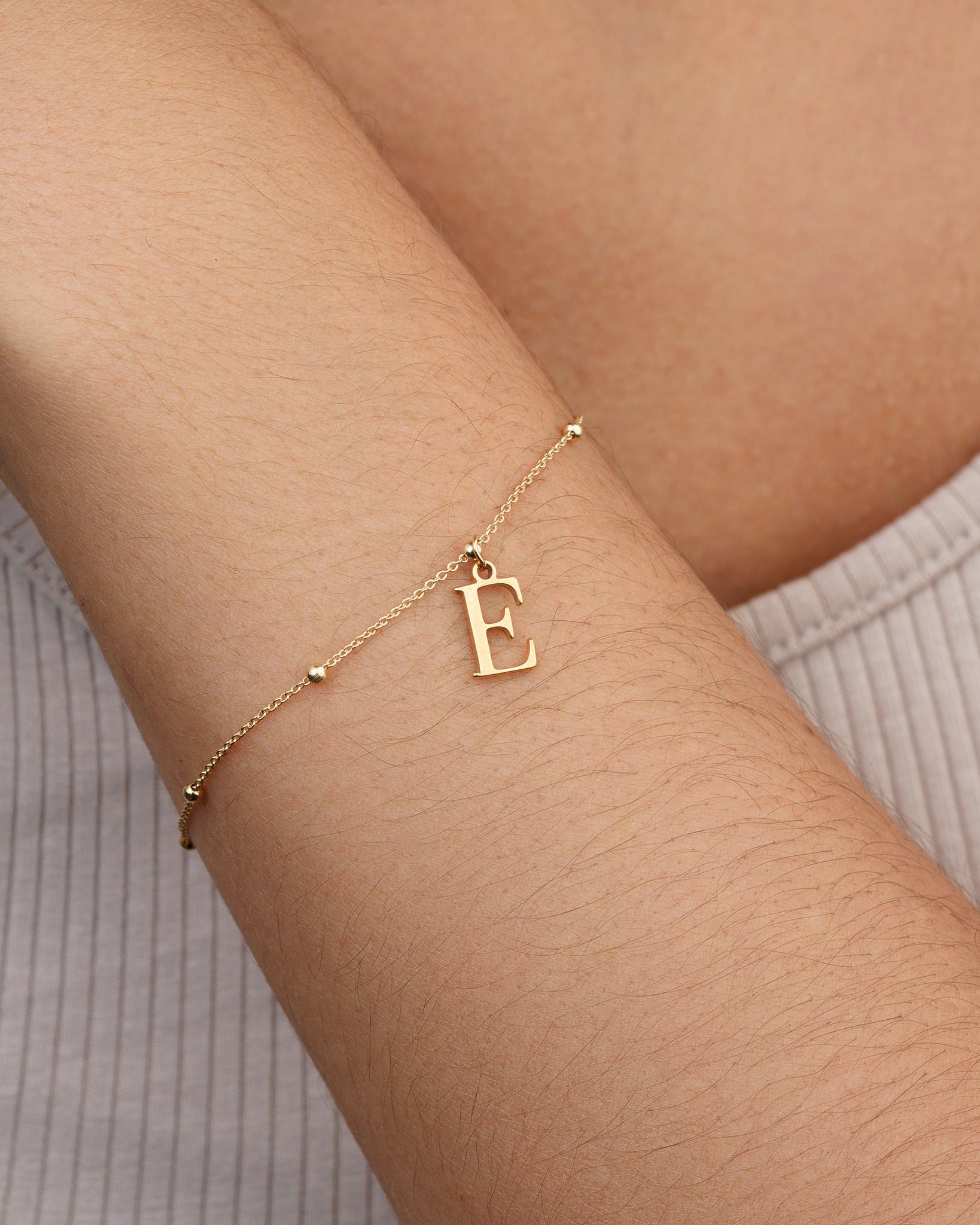 HeyBigDay Bracelet 18ct Gold / Style 1 Single Initial/Letter Bracelet