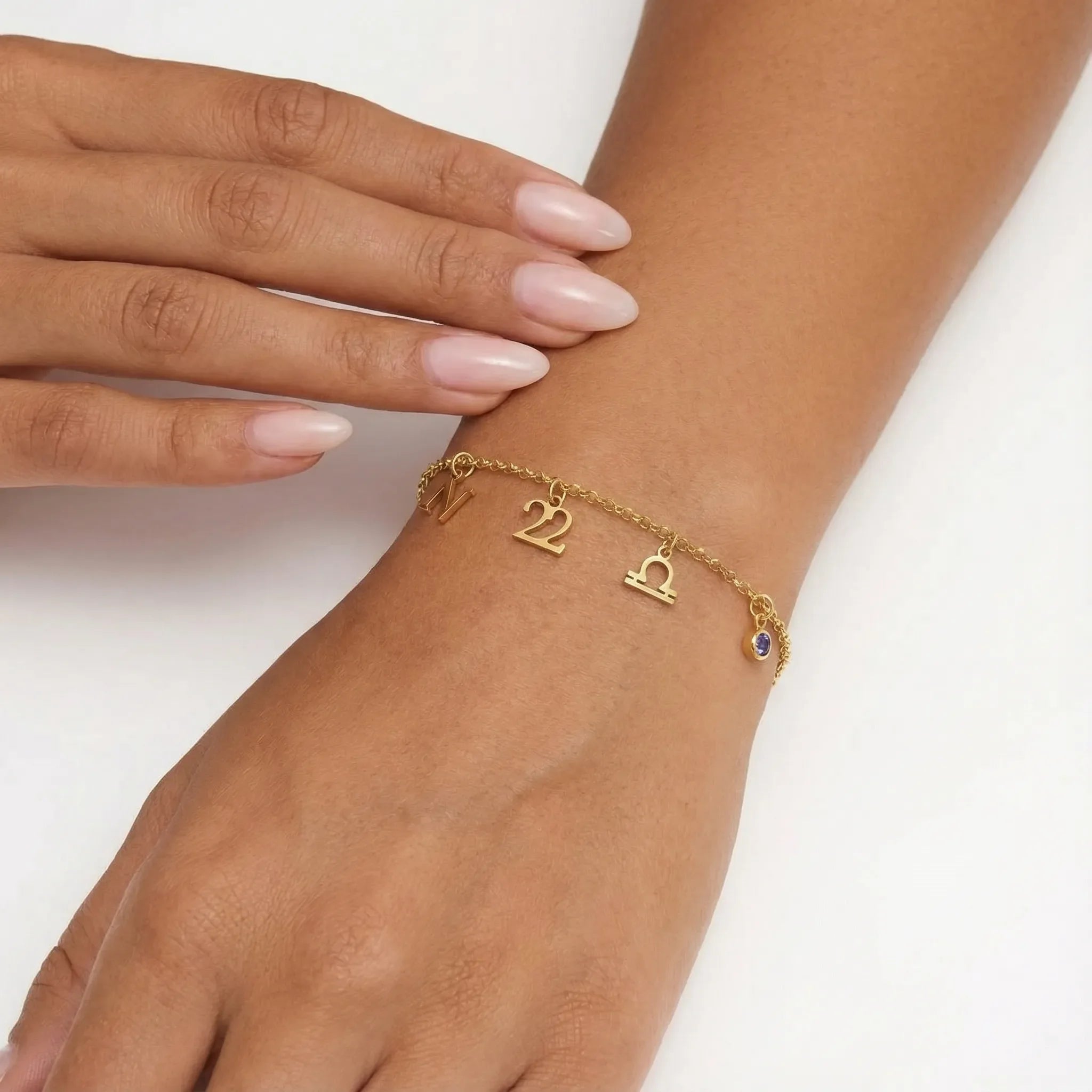 HeyBigDay Bracelet Story Bracelet with Initial, Year, Zodiac & Birthstone