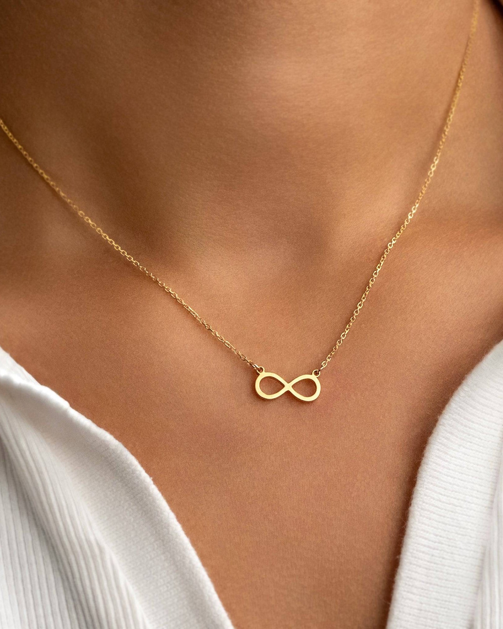 18ct Gold / Style 1 / 18" Inches Necklace Infinity Necklace HBD Infinity Necklace – Timeless Symbol Jewellery in Gold, Silver & Vermeil