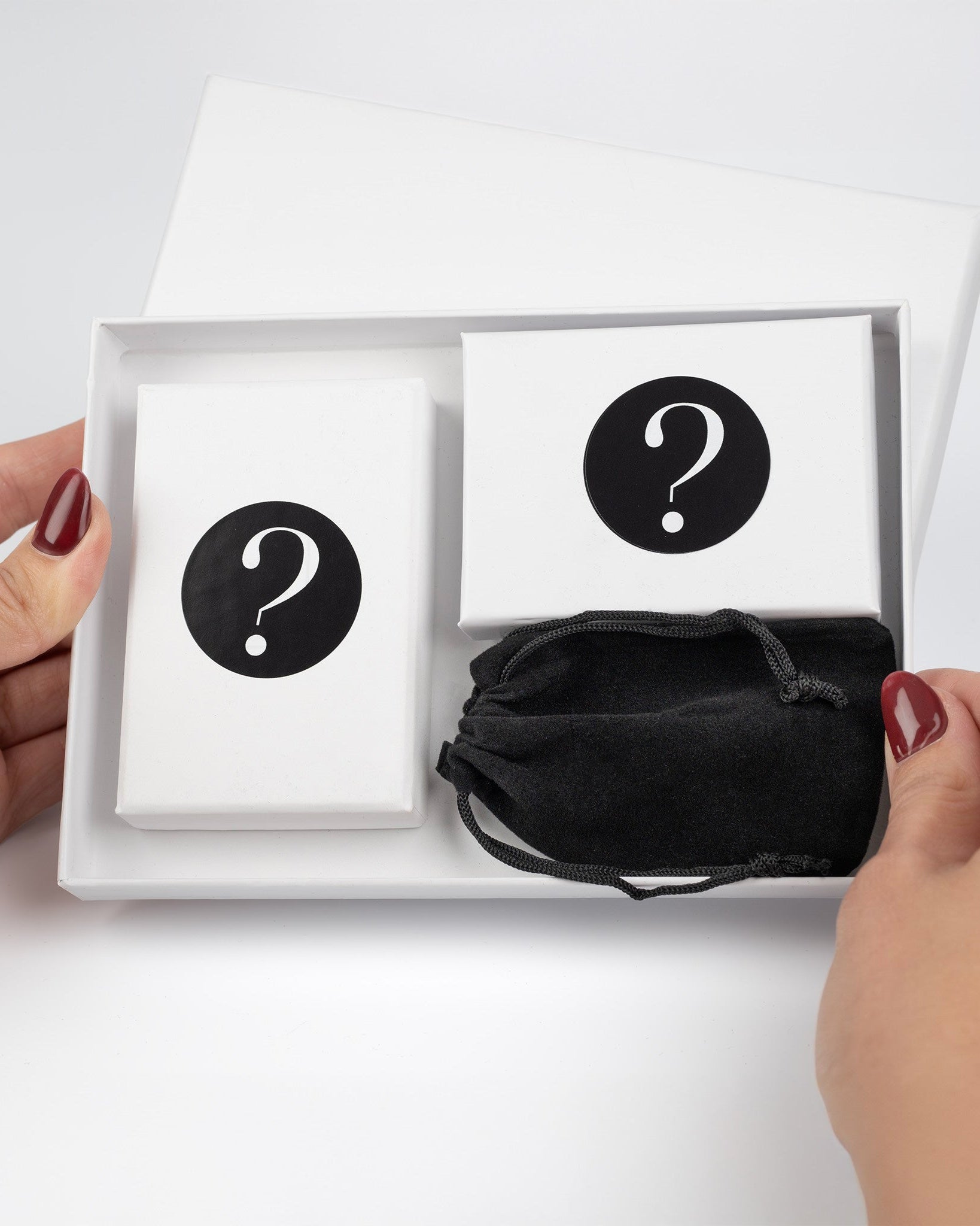 Medium - Min. 3 Items Necklace Mystery Jewellery Box HBD Mystery Jewellery Box - Choose from 4 Box Options RRP £30 - £150