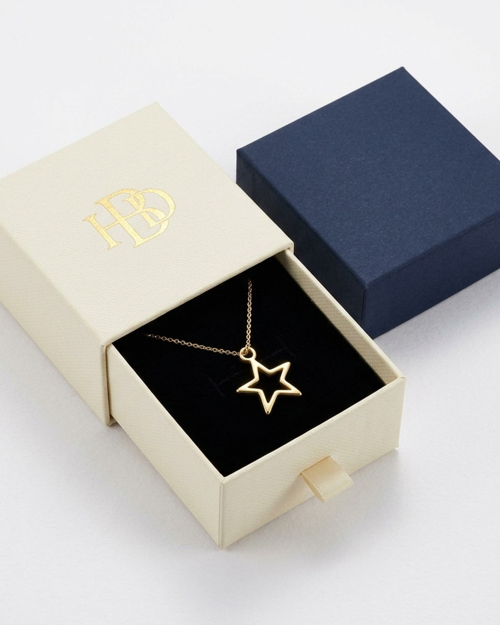 Hollow Star Charm Necklace & Bracelet