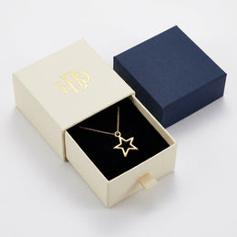 Hollow Star Charm Necklace & Bracelet