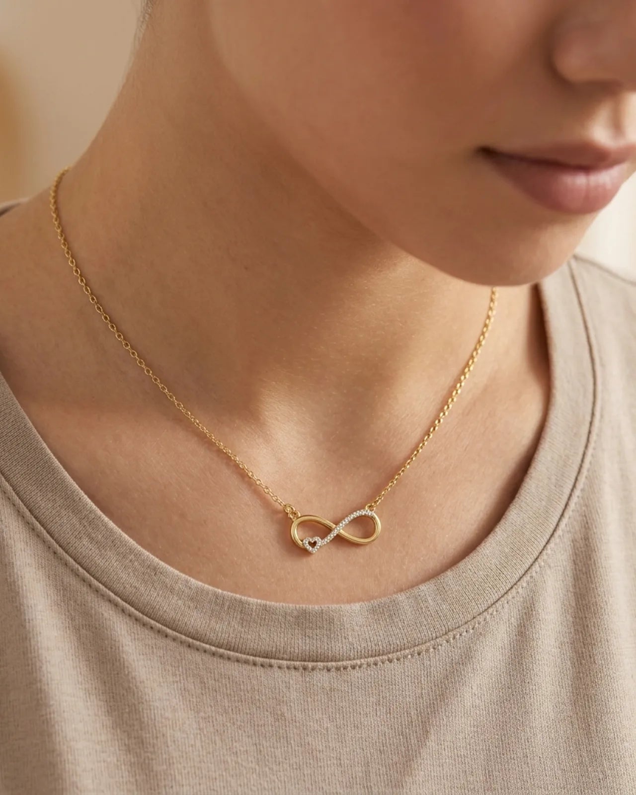 18ct Gold Infinity & Heart Necklace Available in Sterling Silver & 3 Chain Styles