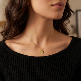 St Christopher Heart Necklace in Gold or Silver – Protective Pendant – 15-21 Inch Chain