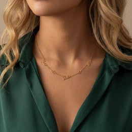 Triple Name Necklace with Two Stars – Custom Personalised Necklace in Gold or Silver