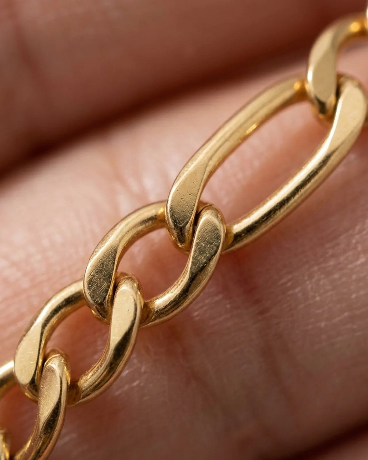 Round & Oval Link Chain Necklace in 18k Yellow Gold & 925 Sterling Silver