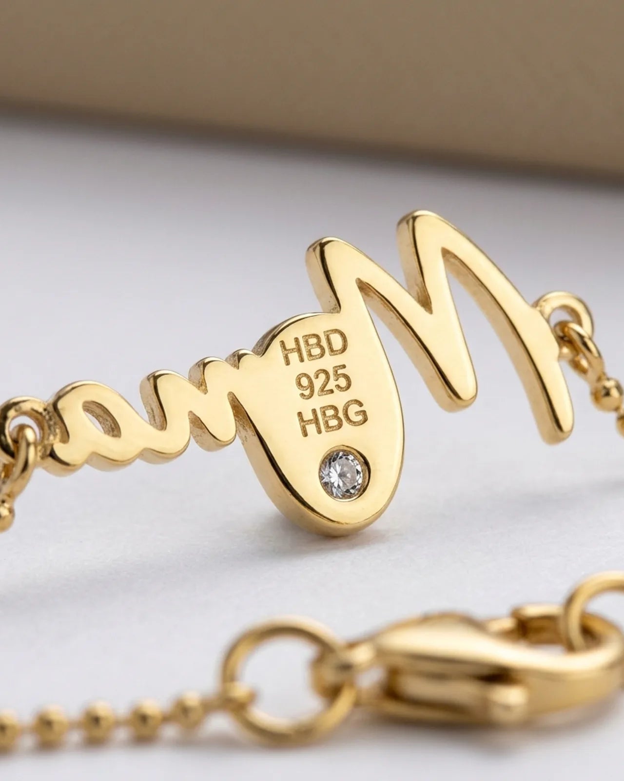 To the Beautiful Mum-to-Be Bracelet Set & Personalised Teddy Bear