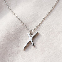 Collana con iniziale X