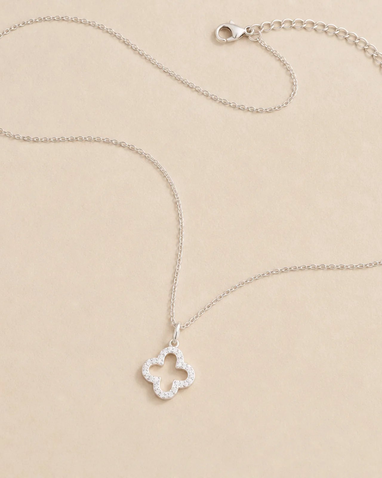 Cubic Zirconia Open Quatrefoil Necklace – Elegant Clover Design Pendant
