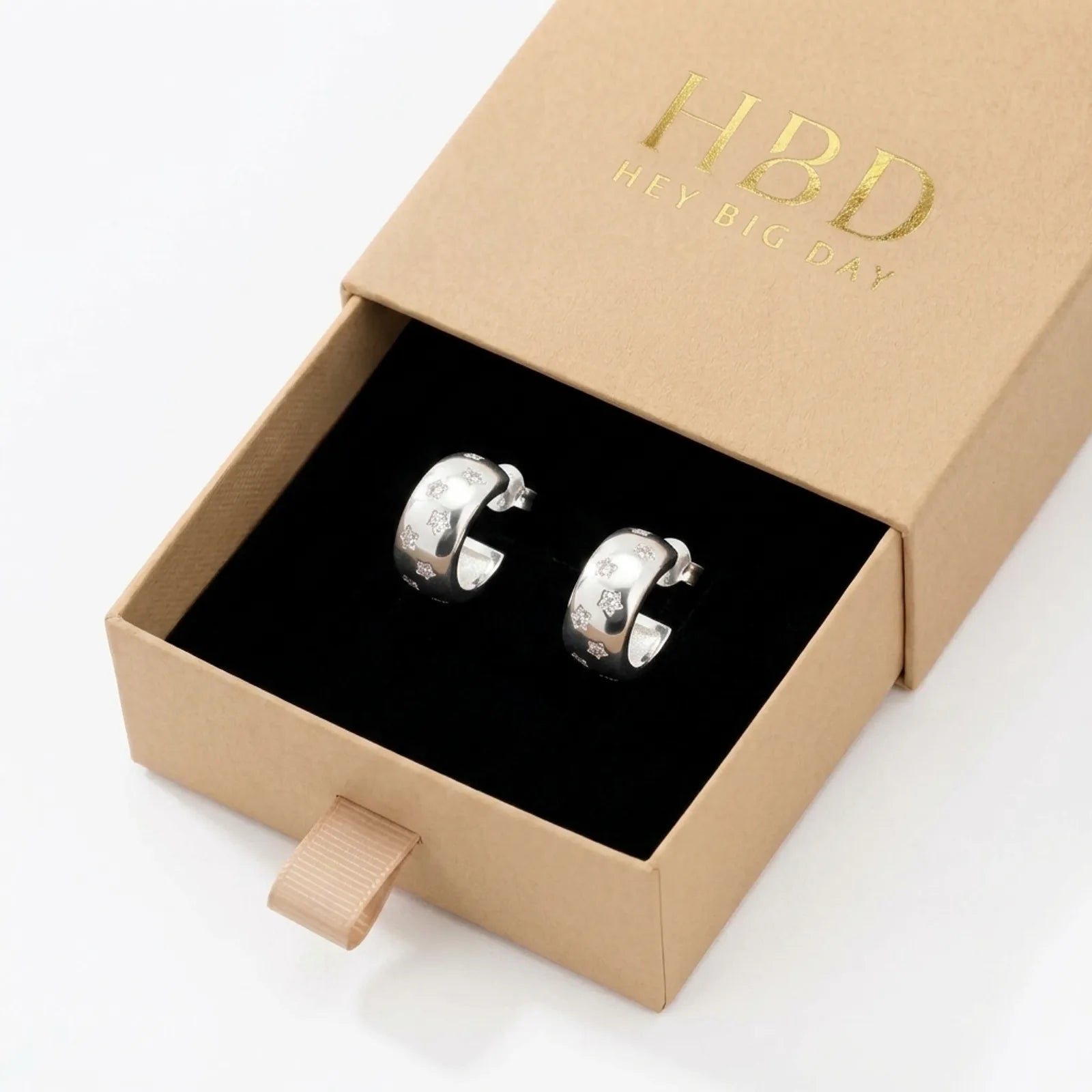 Cubic Zirconia Star Hoop Earrings – Elegant Polished Hoops with Celestial Detail