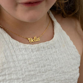 Custom Kids Name Necklace – Personalised Children’s Jewellery in Gold or Silver – Font2