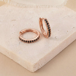 Orecchini a cerchio in oro rosa e zirconi cubici