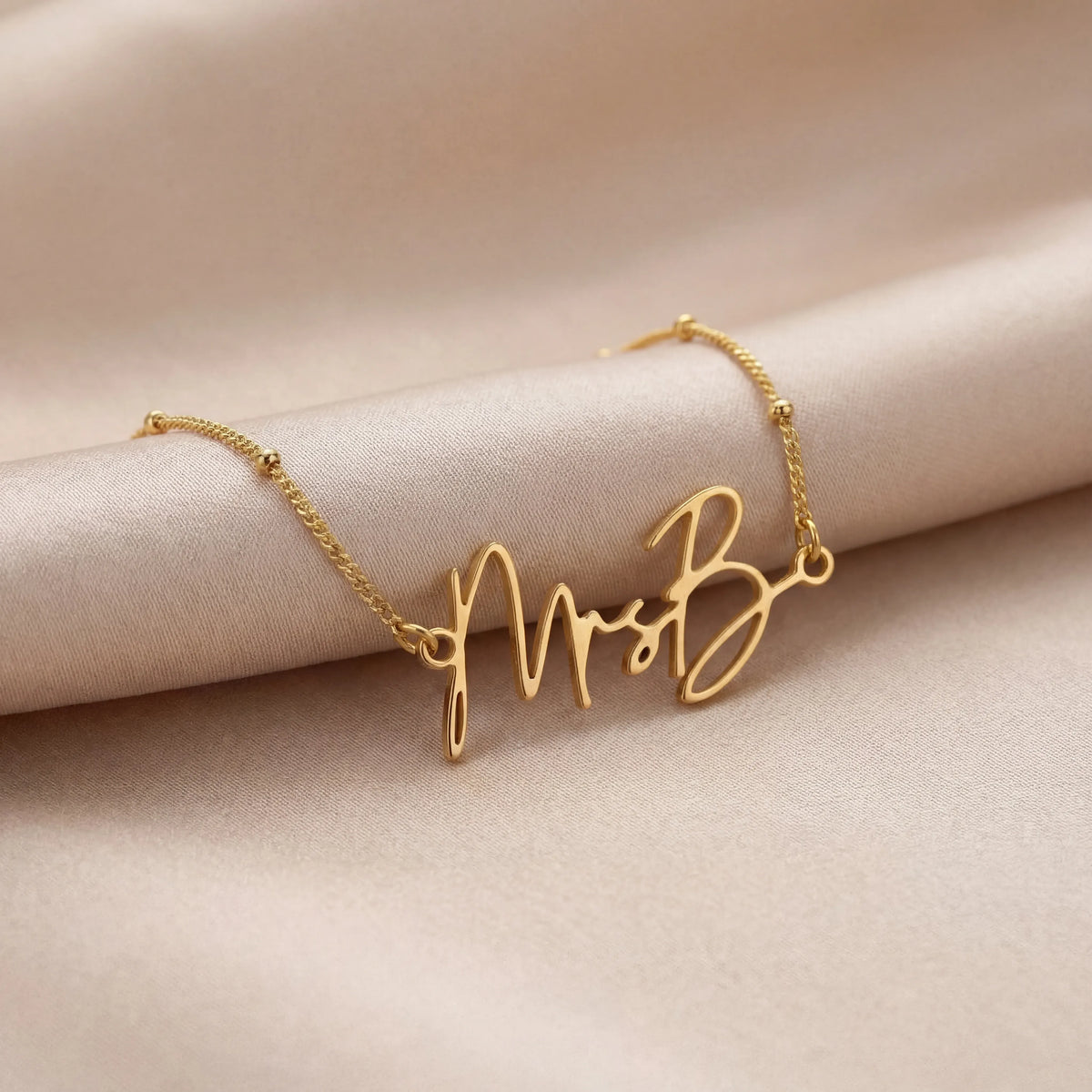 Custom Mrs Name Bracelet – Gold or Silver Personalised Bridal Jewellery