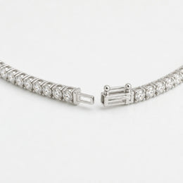White Cubic Zirconia Tennis Bracelet in 925 Sterling Silver