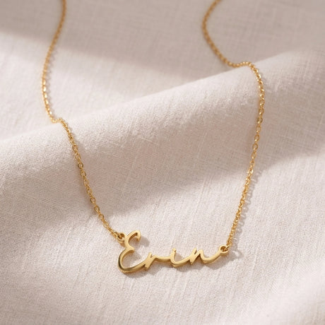 Erin Name Necklace