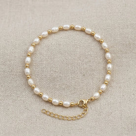 Freshwater Pearl Bracelet in Silver or Gold – Elegant Bead & Pearl Women’s Bracelet