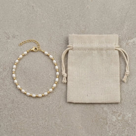 Freshwater Pearl Bracelet in Silver or Gold – Elegant Bead & Pearl Women’s Bracelet