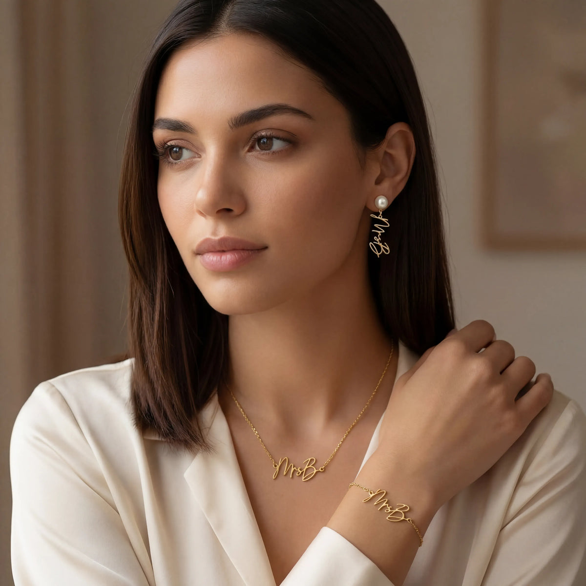 Personalised Mrs Jewellery Set - Necklace, Bracelet & Earrings