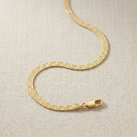 Greek Key Herringbone Bracelet in Silver or Gold – 18.5cm