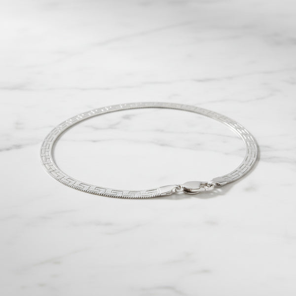 Greek Key Herringbone Bracelet in Silver or Gold – 18.5cm