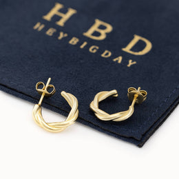 Twisted Hoop Stud Earrings – Sculptural Modern Hoops for Everyday Wear