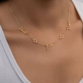 Triple Name Necklace with Two Clovers – Custom Personalised Necklace in Gold or Silver