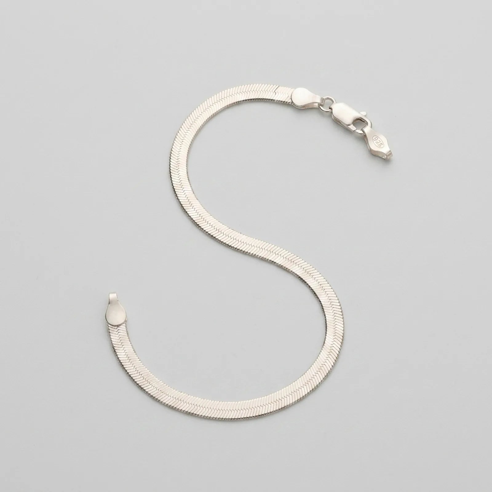 Diamond-Cut Herringbone Bracelet 19.5cm/7.5in in Gold or Silver