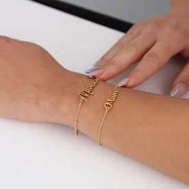 Mum Bracelet -  18ct Gold or Sterling Silver in 3 Chain Styles - Mother's Day or Birthday Gift