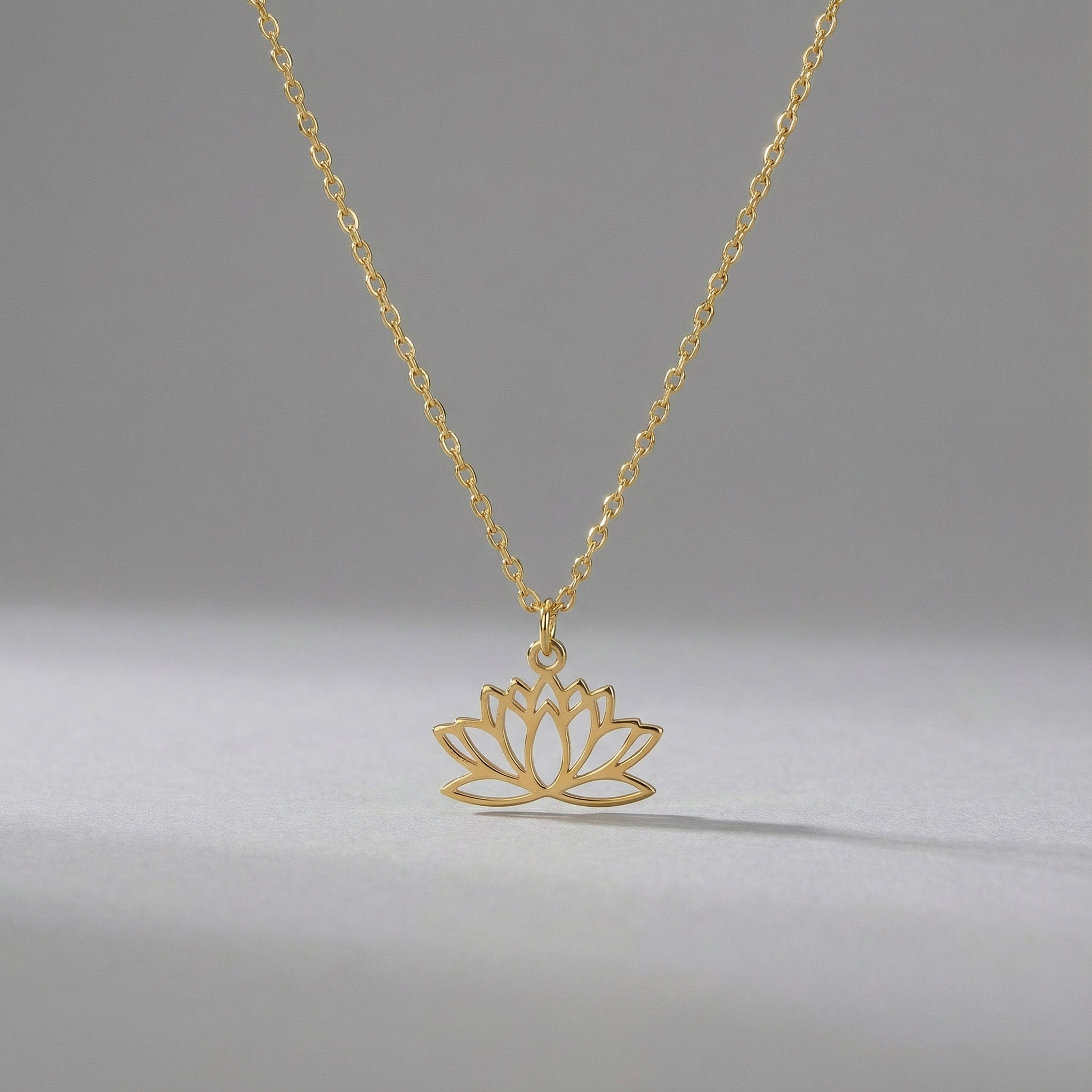 HeyBigDay Necklace Lotus Flower Necklace