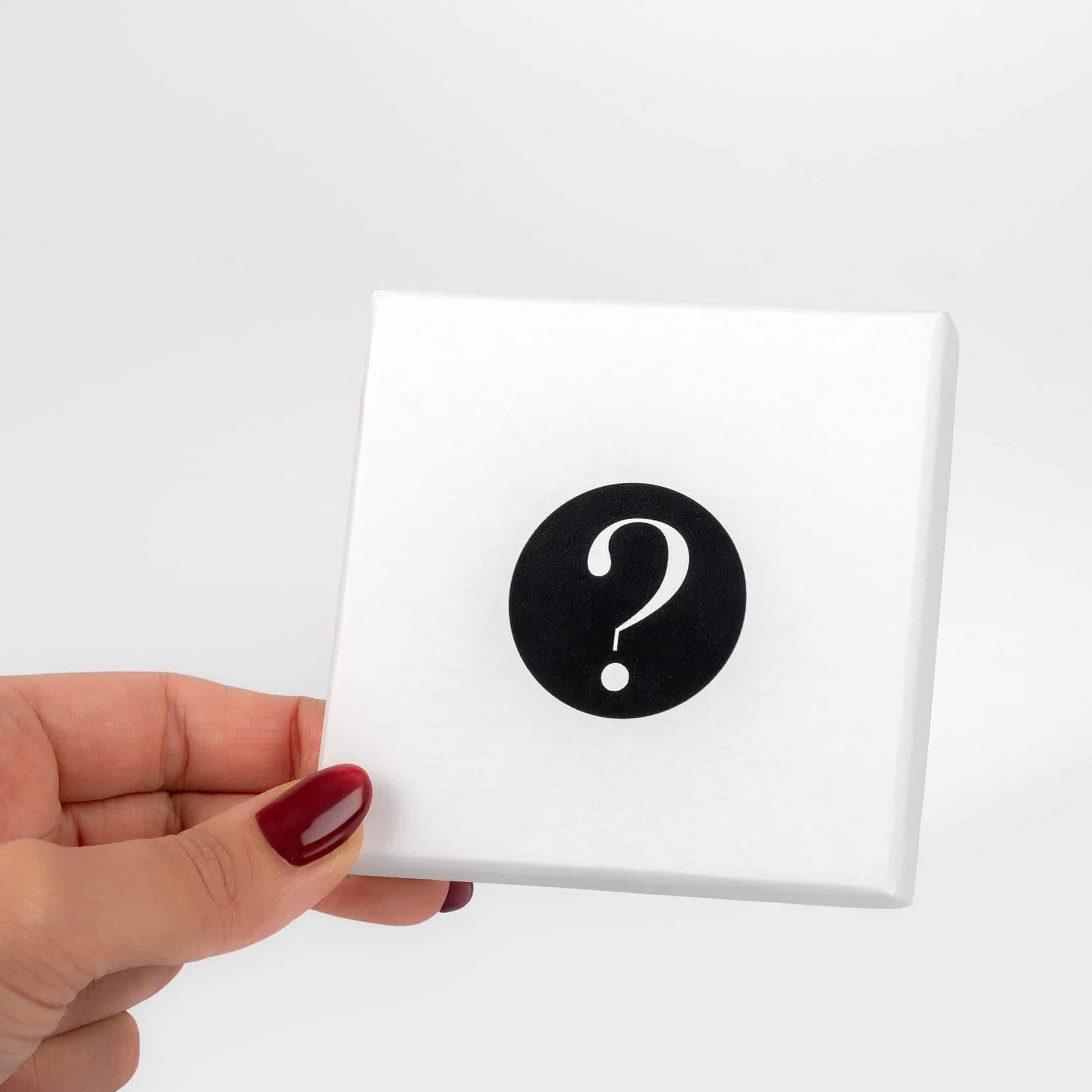 HeyBigDay Necklace Small - Min. 1 Item Mystery Jewellery Box