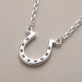 Horseshoe Necklace in Gold, Silver & Vermeil | HBD