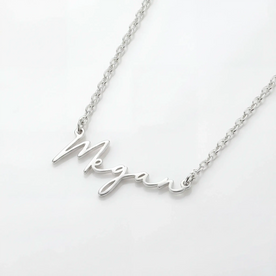Custom Kids Name Necklace – Personalised Children’s Jewellery in Gold or Silver – Font2