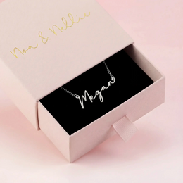 Kids Name Necklace – Personalised Children’s Jewellery in Silver or Gold – Font3