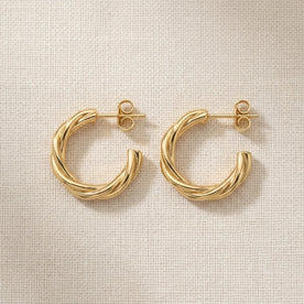 Twisted Hoop Stud Earrings – Sculptural Modern Hoops for Everyday Wear