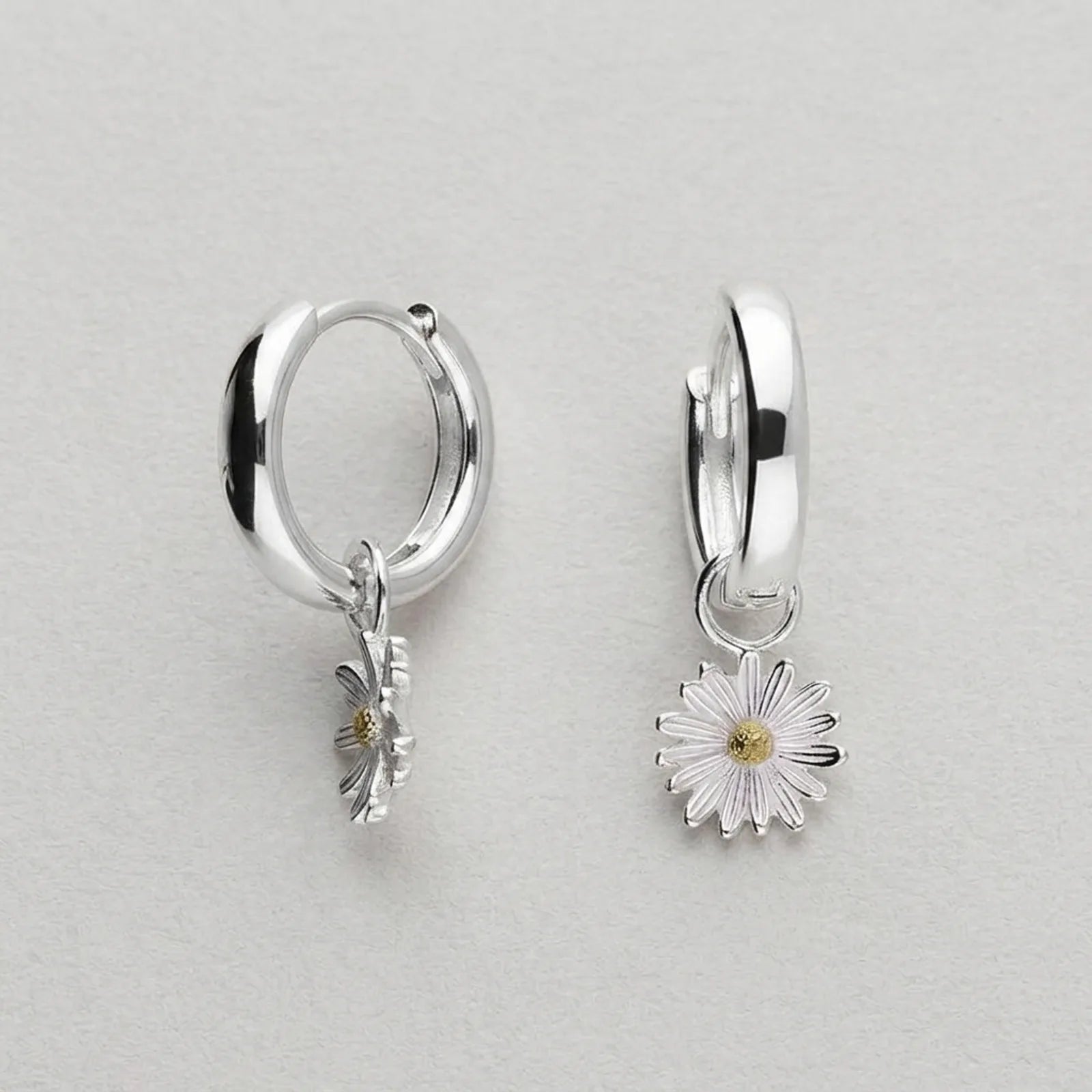 Two-tone Daisy Charm Huggie Hoop Earrings
