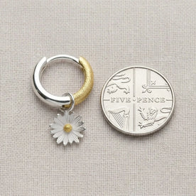Two-tone Daisy Charm Huggie Hoop Earrings